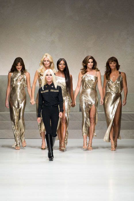 Versace, il tributo di Donatella a Gianni 